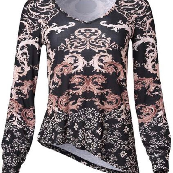 Venus Cold shoulder print top - Picture 2 of 3